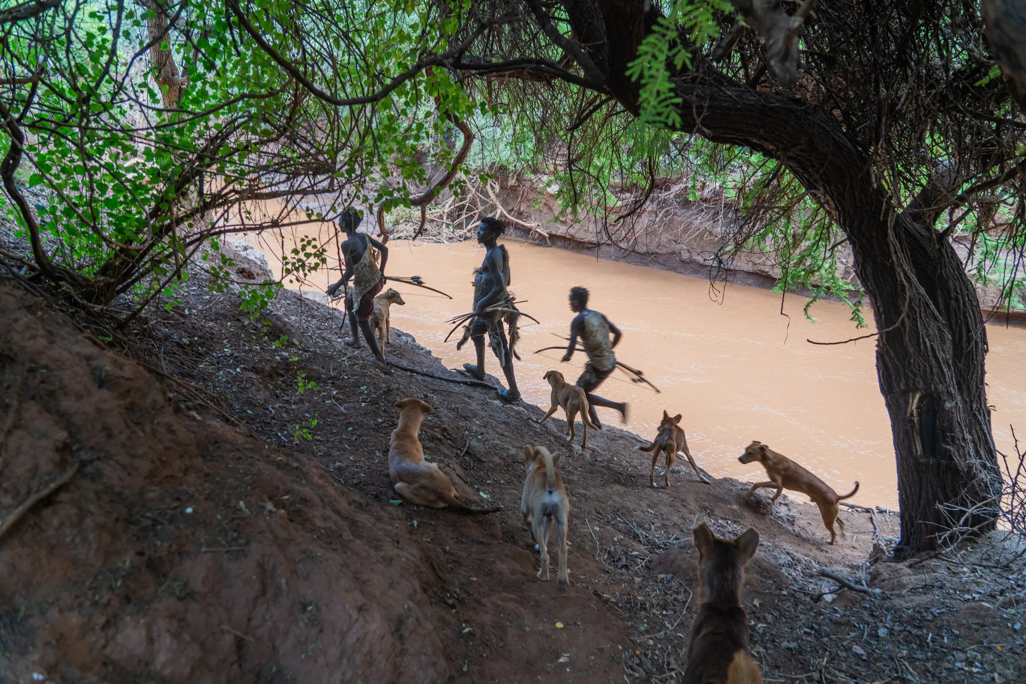Hunting party at the river