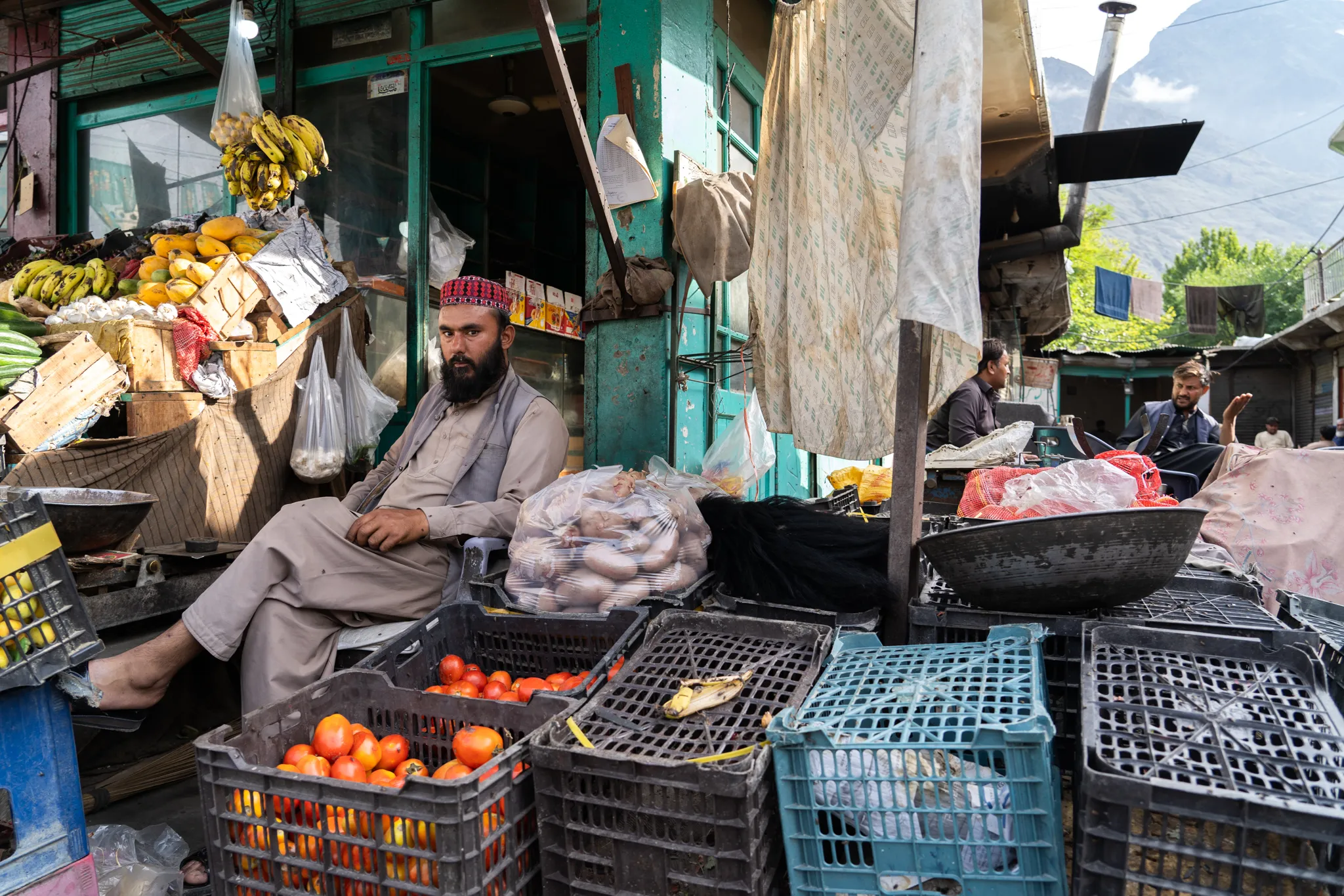 Fruit vendor, Pakistan